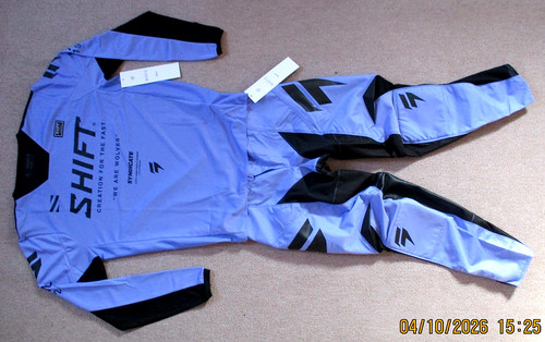Shift white label combo - white,