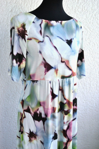 Kleid handarb neu - kleid,